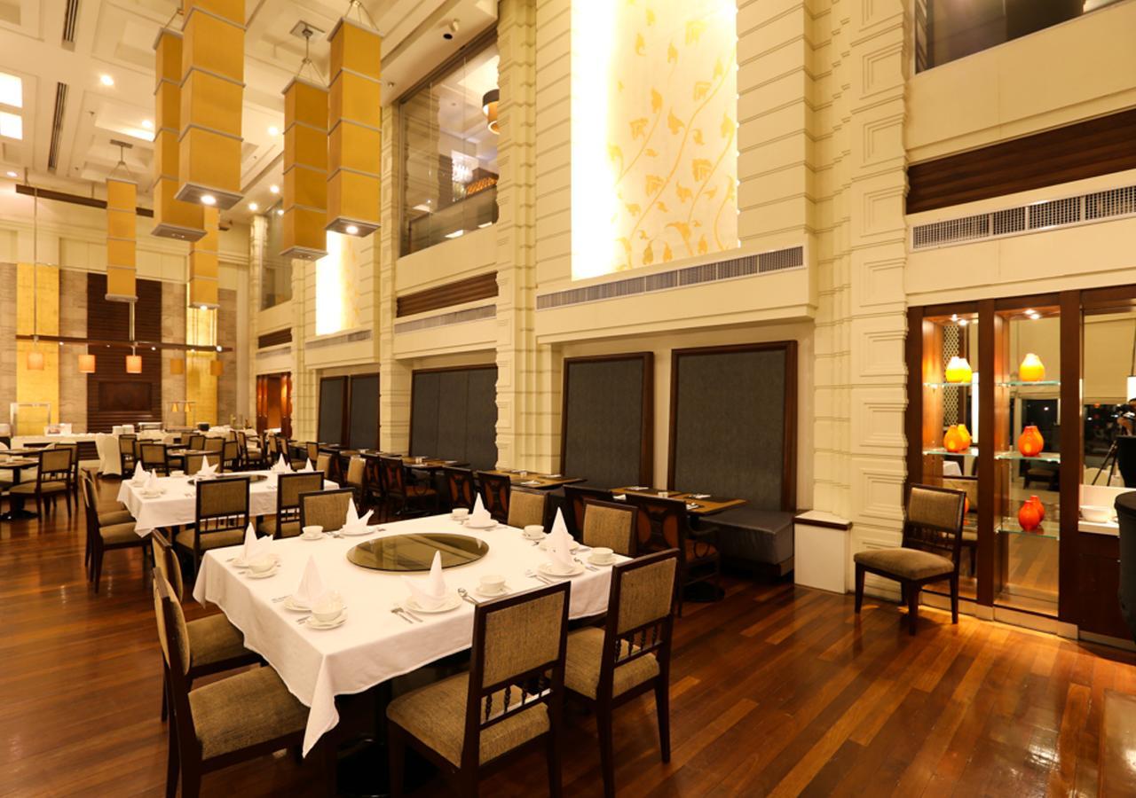The Imperial Hotel & Convention Centre Korat Nakhonratchasima Exterior foto