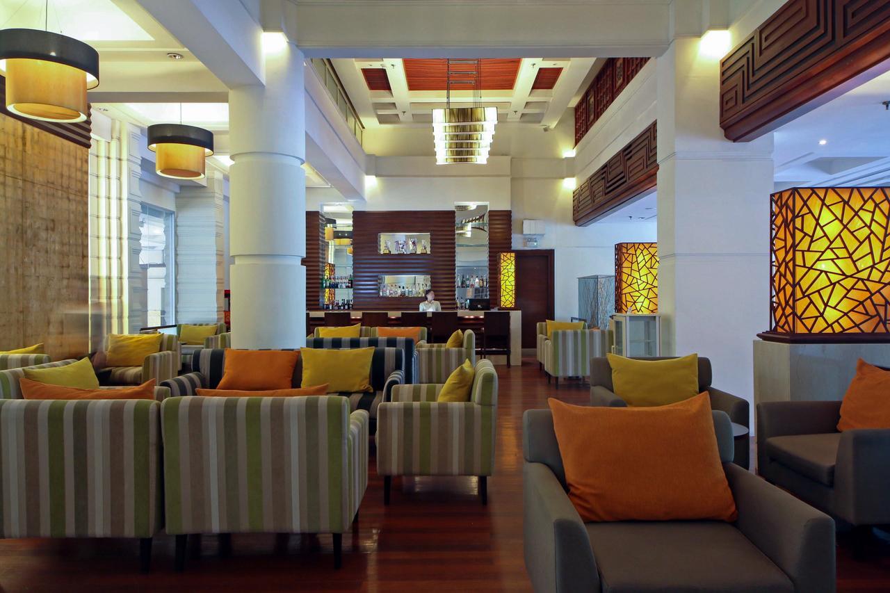 The Imperial Hotel & Convention Centre Korat Nakhonratchasima Exterior foto