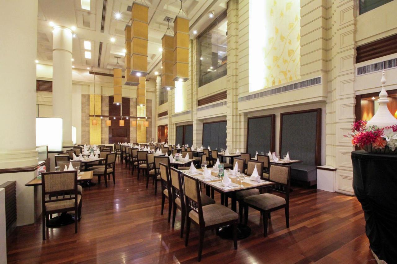 The Imperial Hotel & Convention Centre Korat Nakhonratchasima Exterior foto